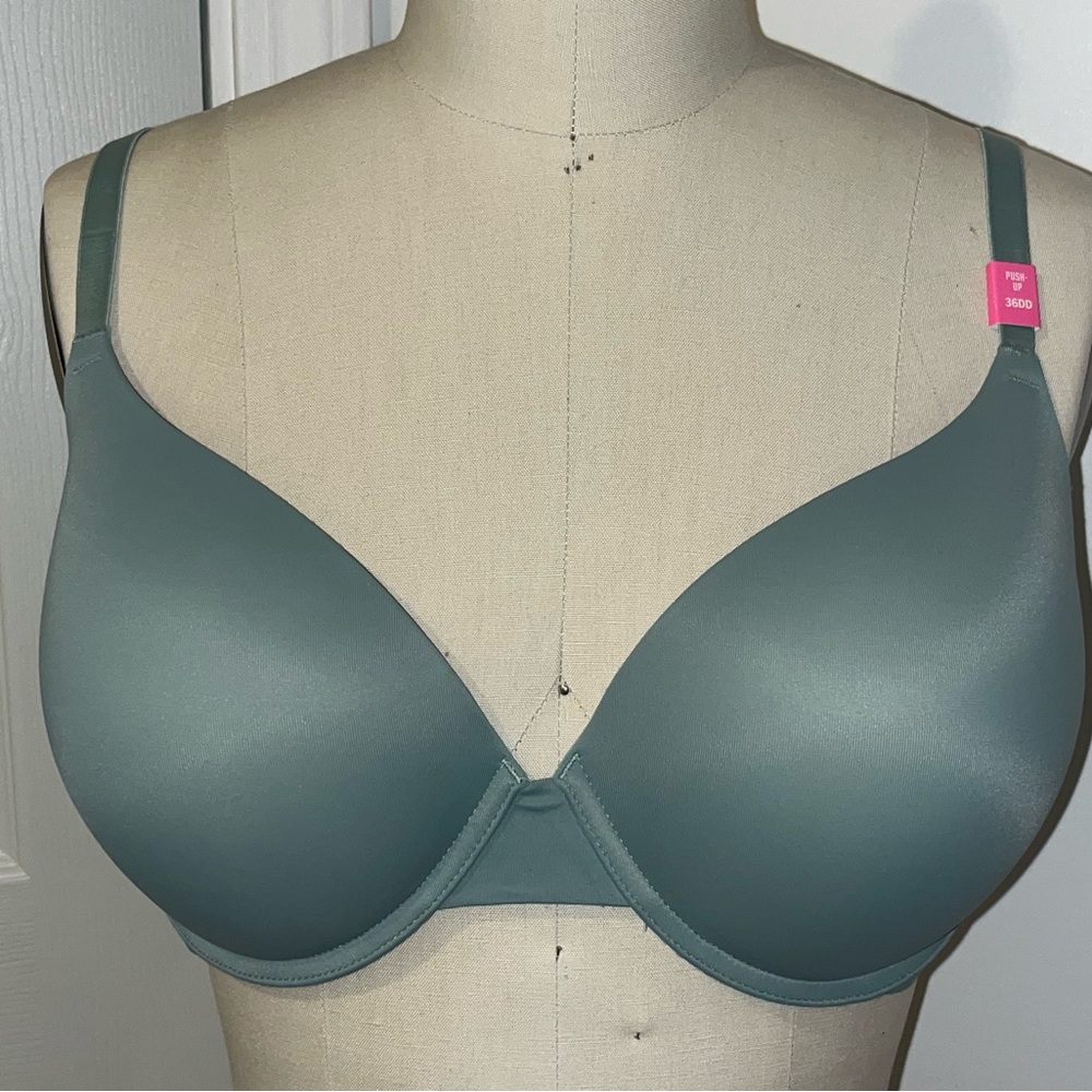 PINK Wear Everywhere Push-Up Bra
